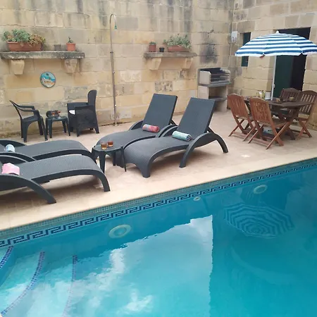 Guest house Traveller's Mrejzbiet